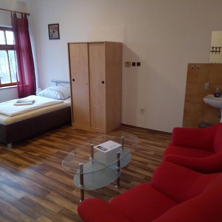 Penzion u Náhonu Mesto Touskov Exterior foto